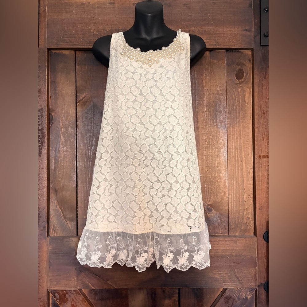Chic Cream Lace Dress for Women